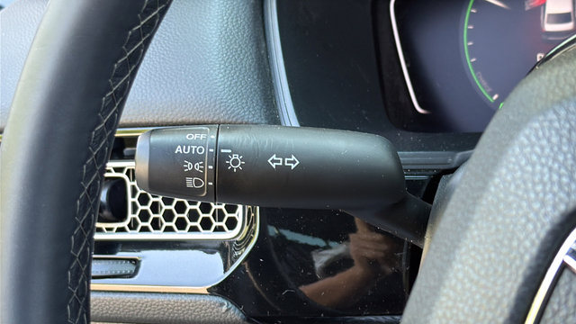 Used 2025 Honda Civic Sport image 19