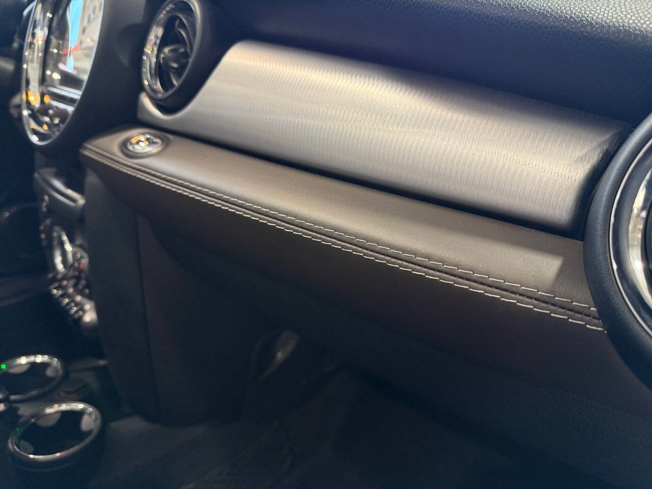 Used 2013 MINI Cooper S FWD image 29