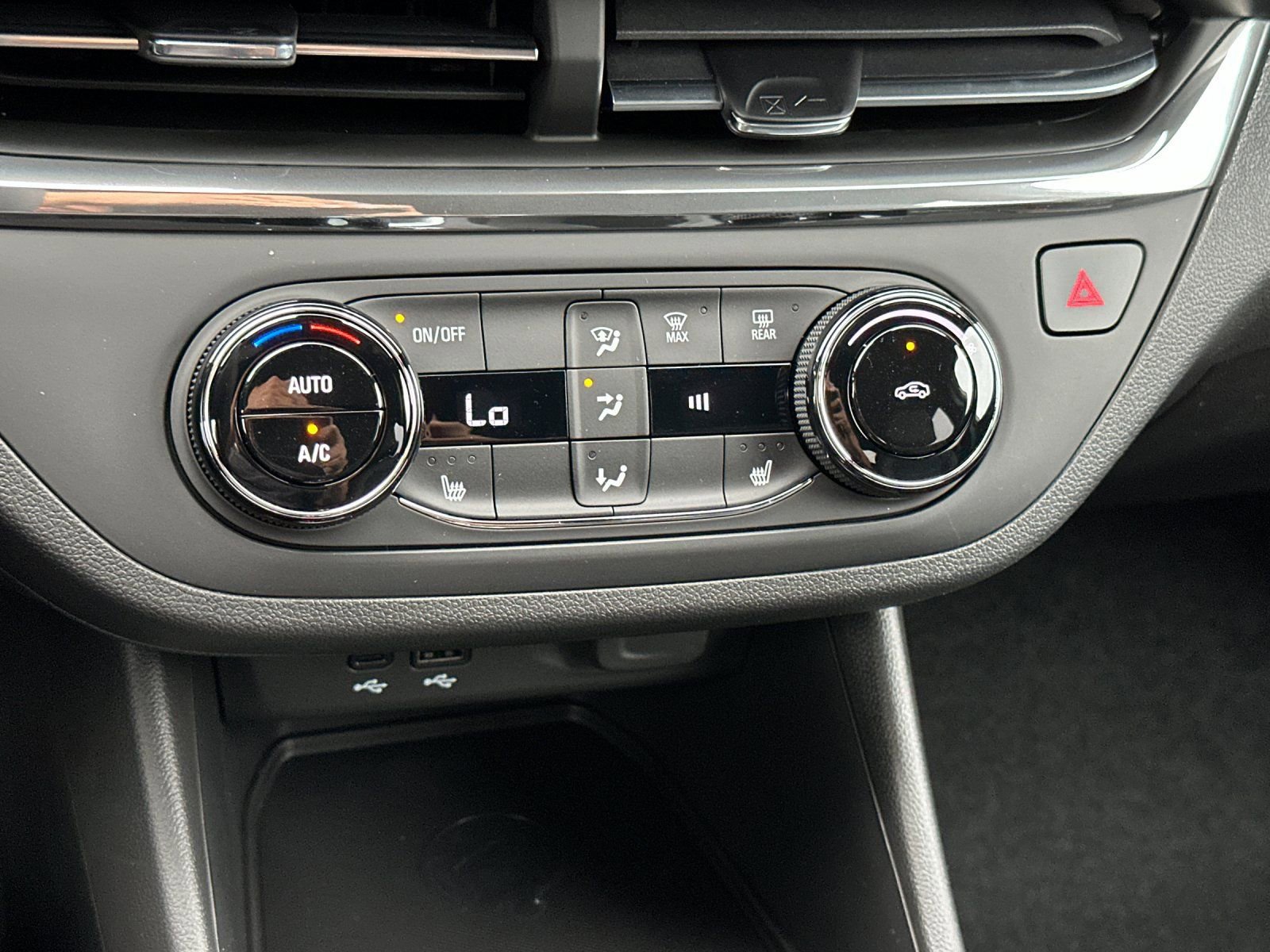 New 2026 Buick Envista Sport Touring w/ Convenience I Package FWD image 20