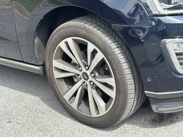 Used 2021 Ford Expedition Limited AWD/4WD image 11