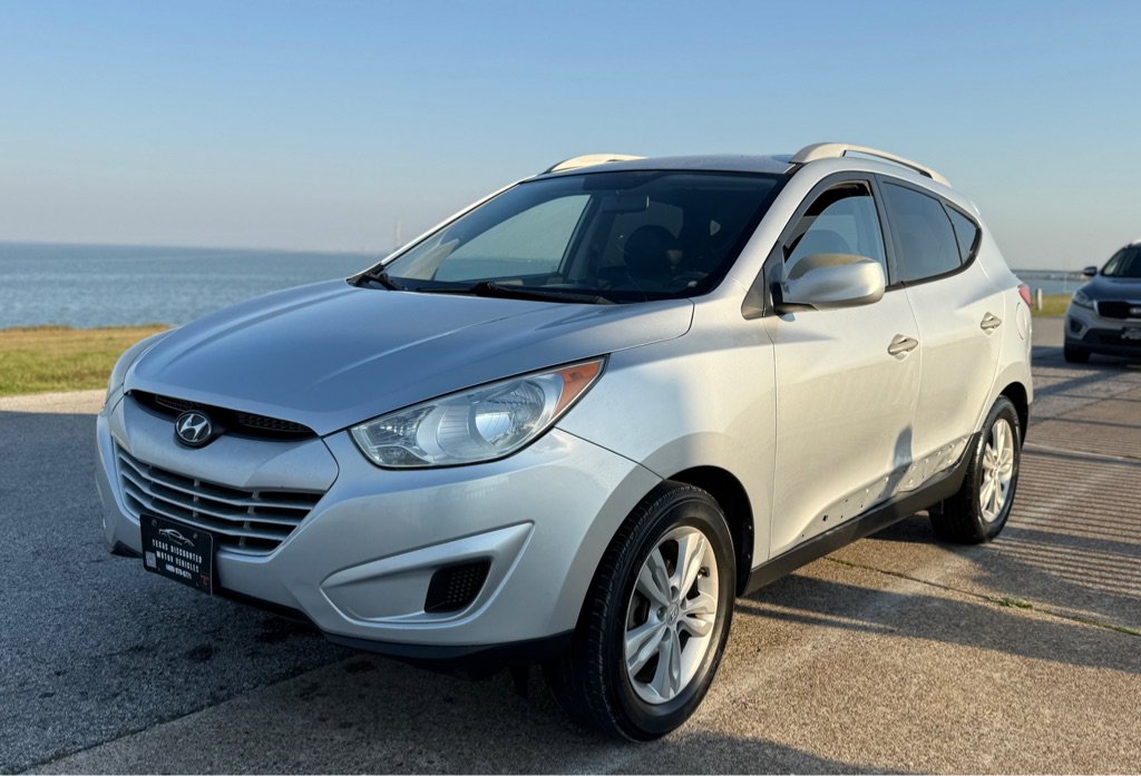 Used 2010 Hyundai Tucson GLS w/ Popular Equipment Pkg 2
