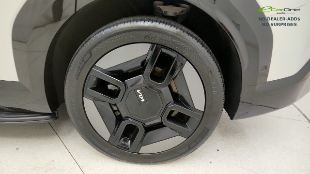 Used 2024 Kia EV9 GT-Line AWD/4WD image 86