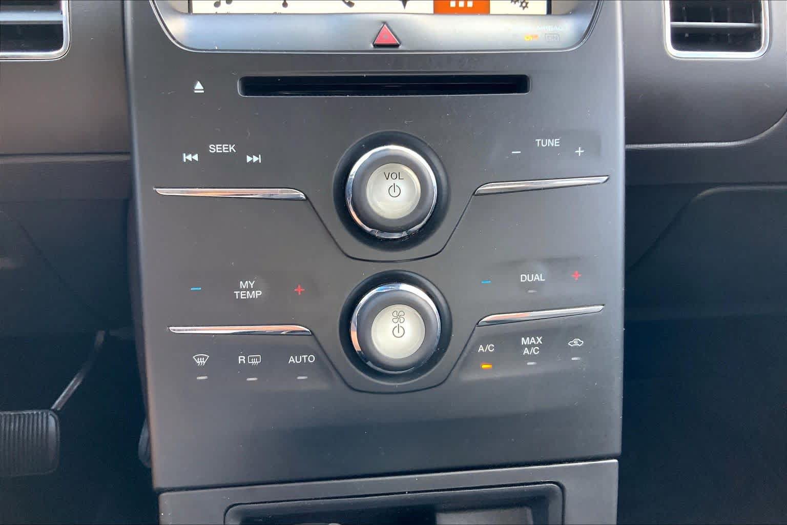 Used 2018 Ford Flex SEL w/ Equipment Group 202A FWD image 36