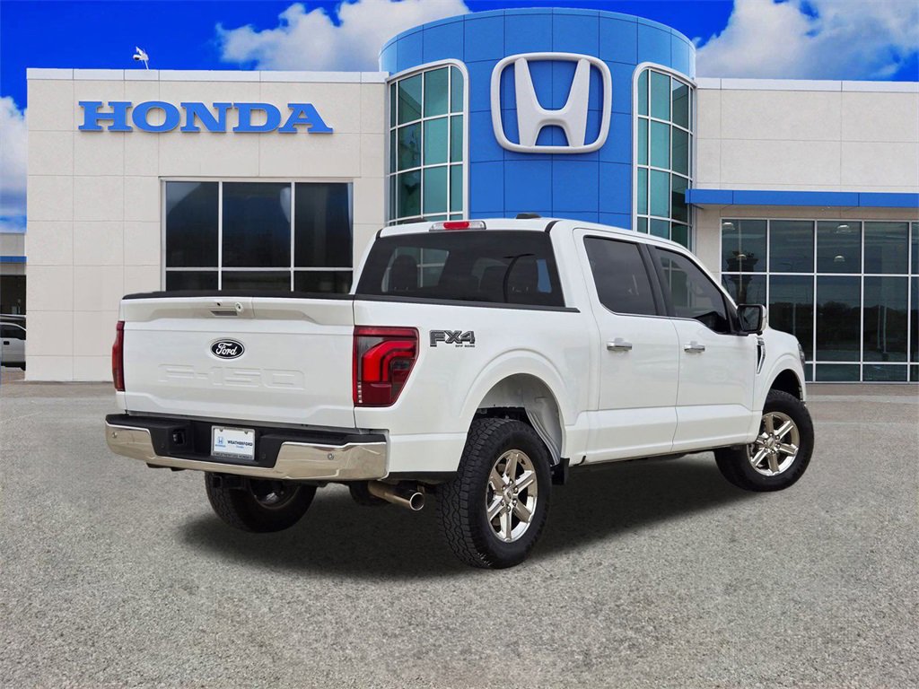 Used 2025 Ford F150 Lariat w/ FX4 Off-Road Package image 3
