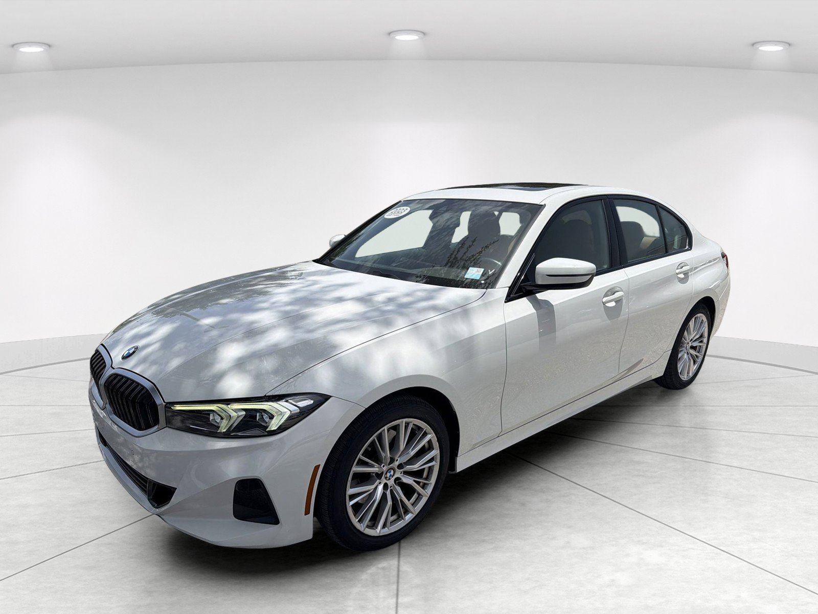 Used 2023 BMW 330i Sedan w/ Driving Assistance Package RWD image 8