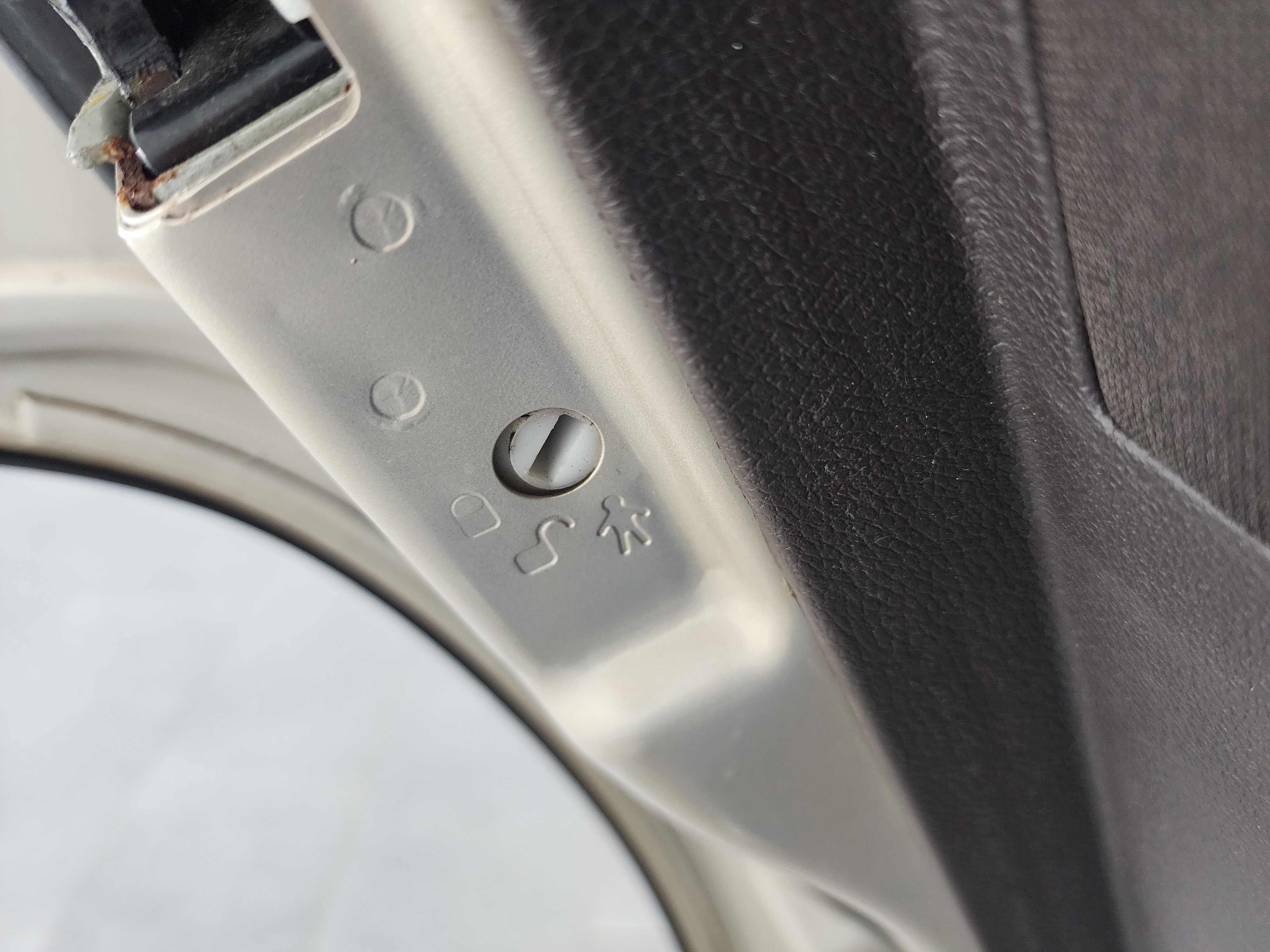 Used 2014 Jeep Cherokee Latitude FWD image 38