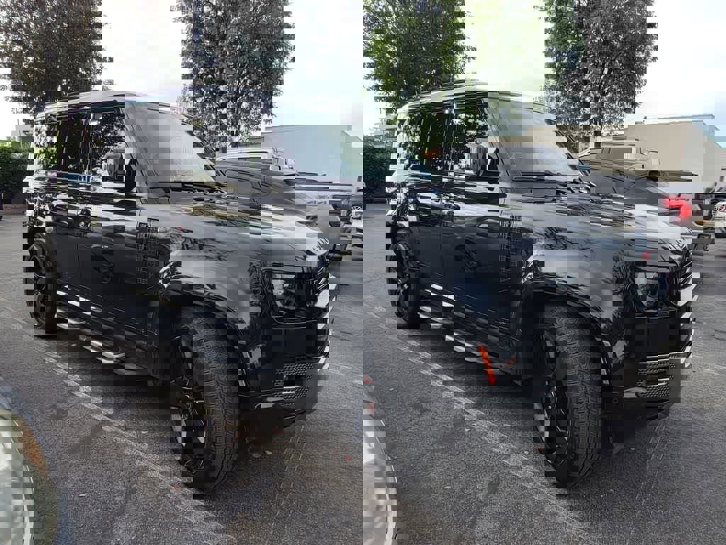 Used 2023 Land Rover Defender 110 X image 7