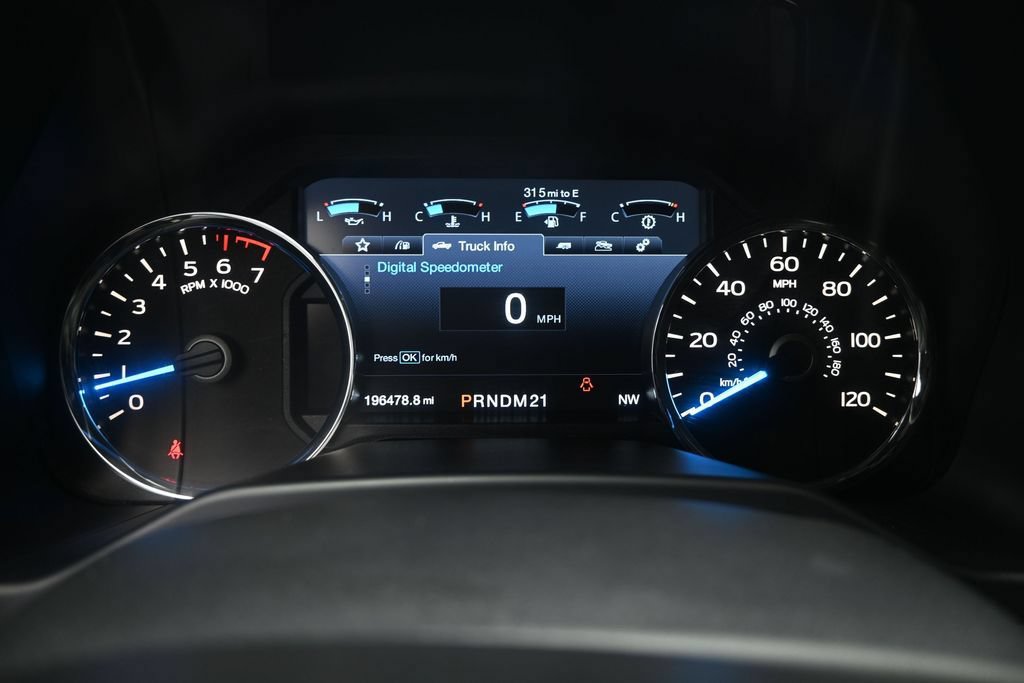 Used 2015 Ford F150 Lariat w/ Equipment Group 502A Luxury AWD/4WD image 18