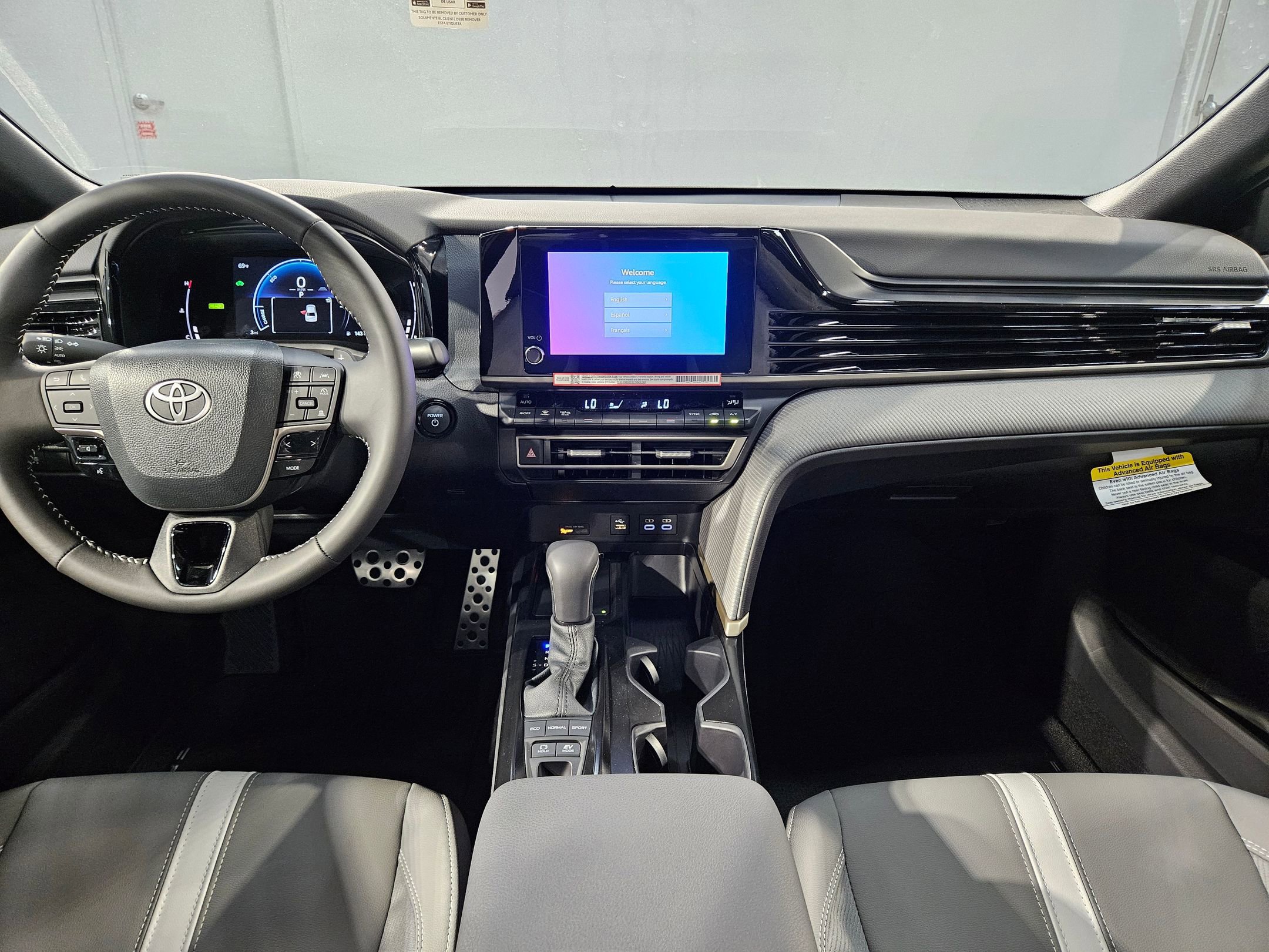 New 2026 Toyota Camry SE image 9