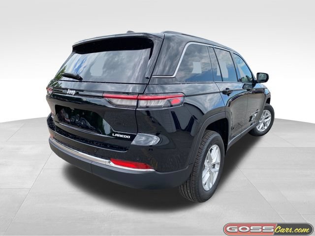 New 2026 Jeep Grand Cherokee Laredo X AWD/4WD image 3