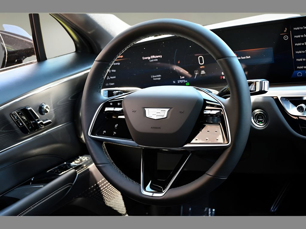 Certified 2024 Cadillac Lyriq Luxury AWD/4WD image 16