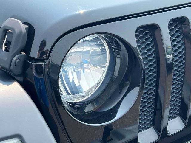 Used 2018 Jeep Wrangler Sport AWD/4WD image 12