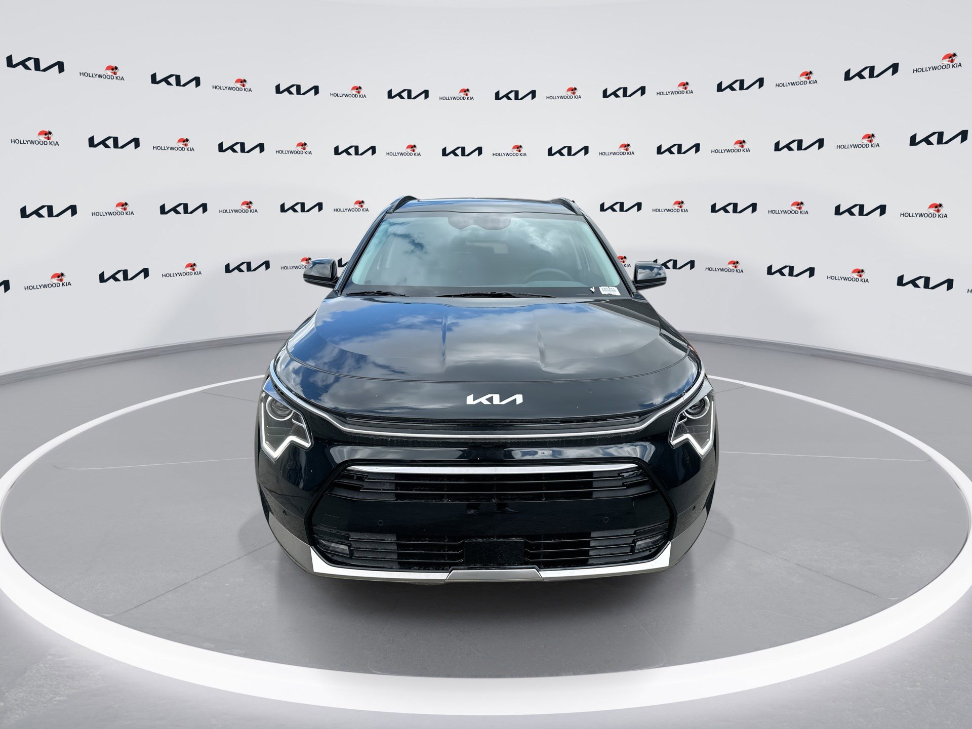 New 2025 Kia Niro SX image 15