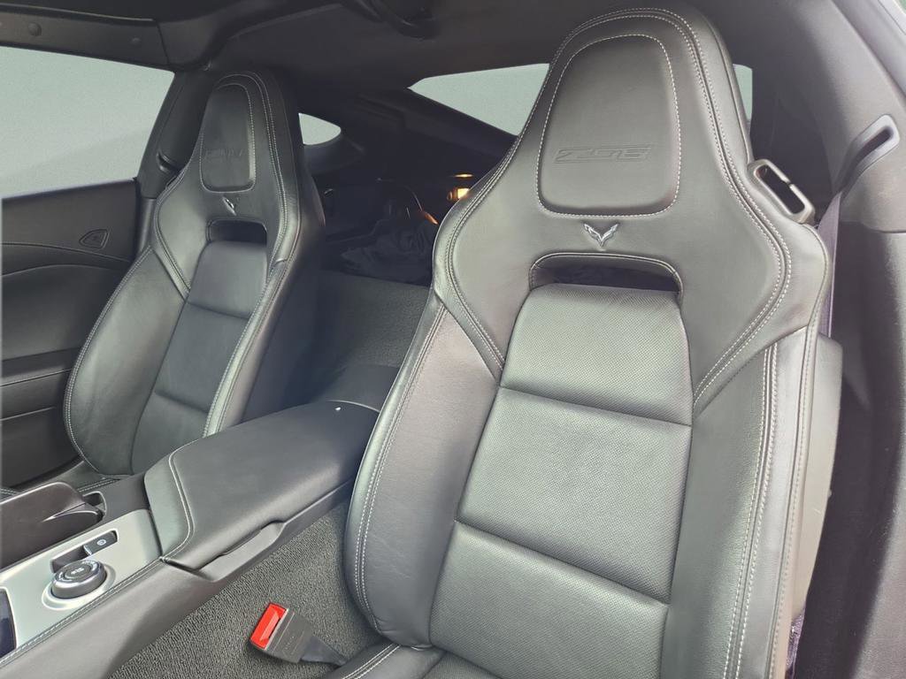 Used 2017 Chevrolet Corvette Z06 image 32