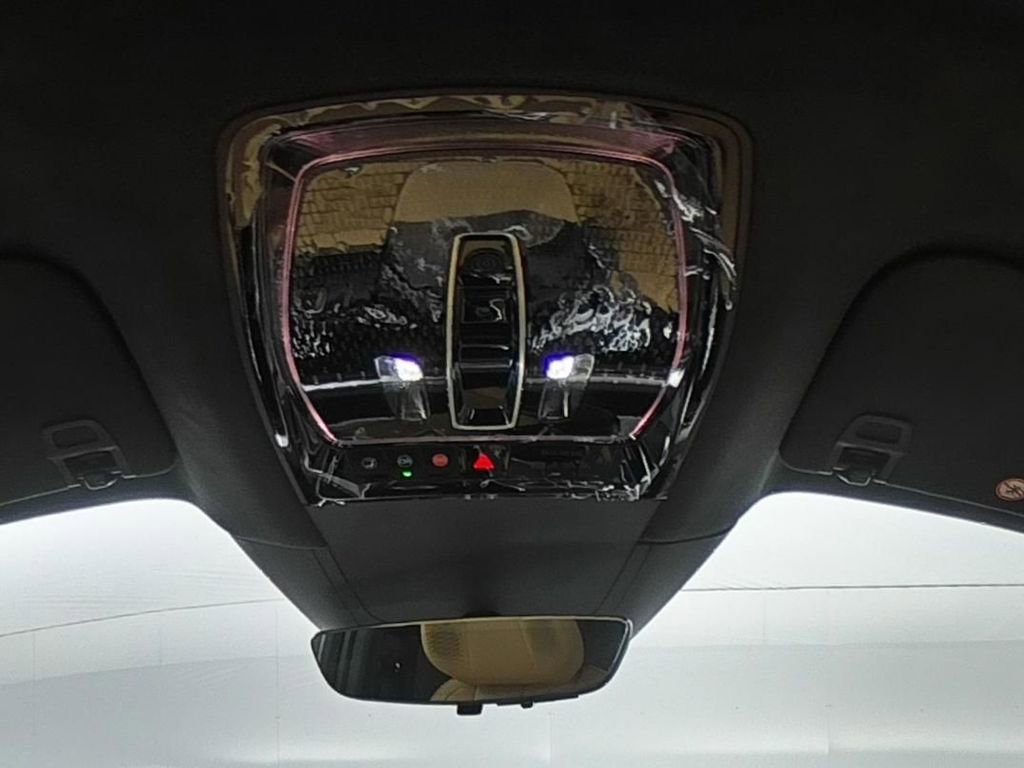 New 2025 Cadillac Escalade IQ Sport 2 w/ LPO, ONYX Package AWD/4WD image 17