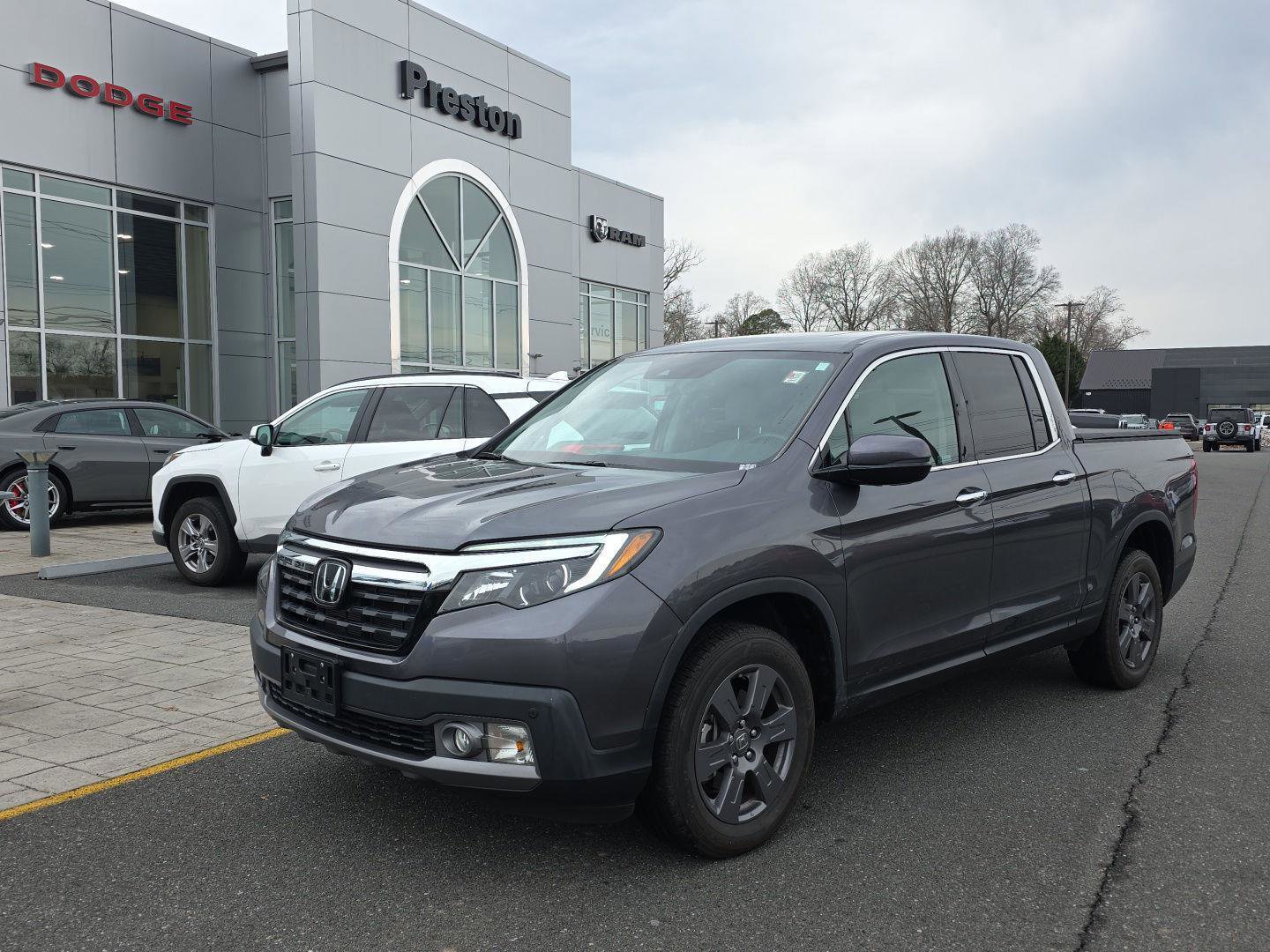 Used 2020 Honda Ridgeline RTL-E image 1