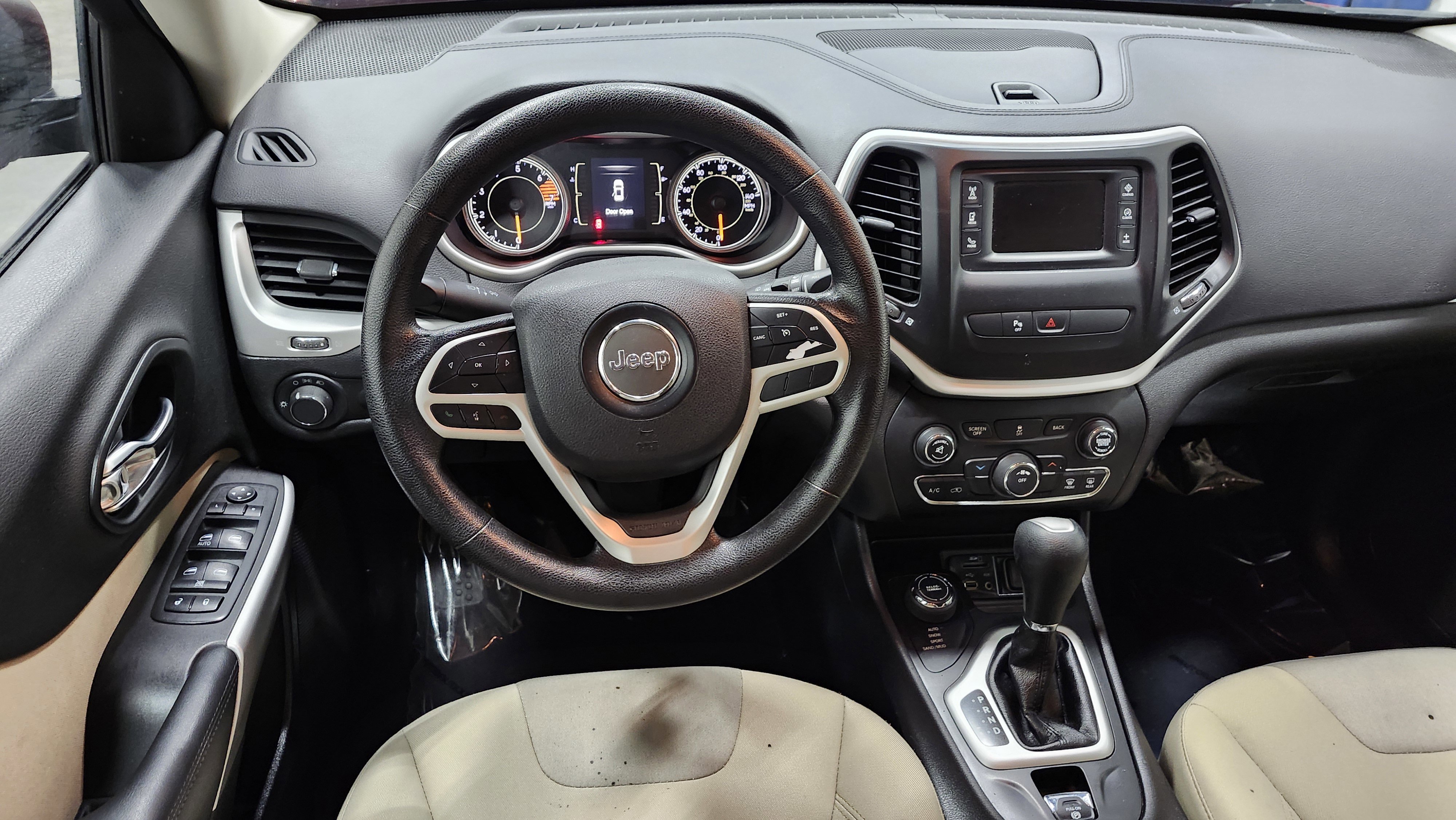 Used 2017 Jeep Cherokee Sport w/ Safety Group image 23