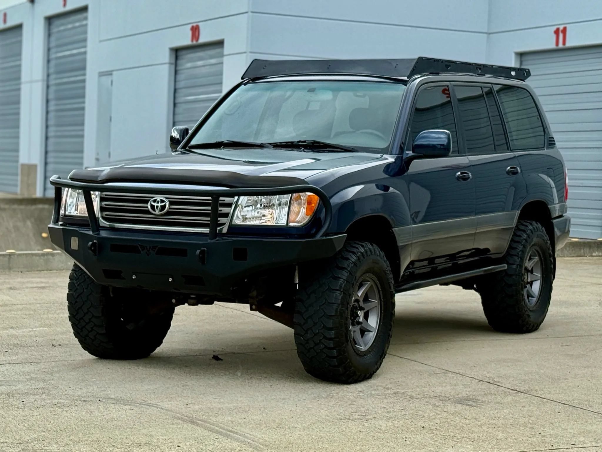 Used 2005 Toyota Land Cruiser w/ Convenience Pkg AWD/4WD image 12