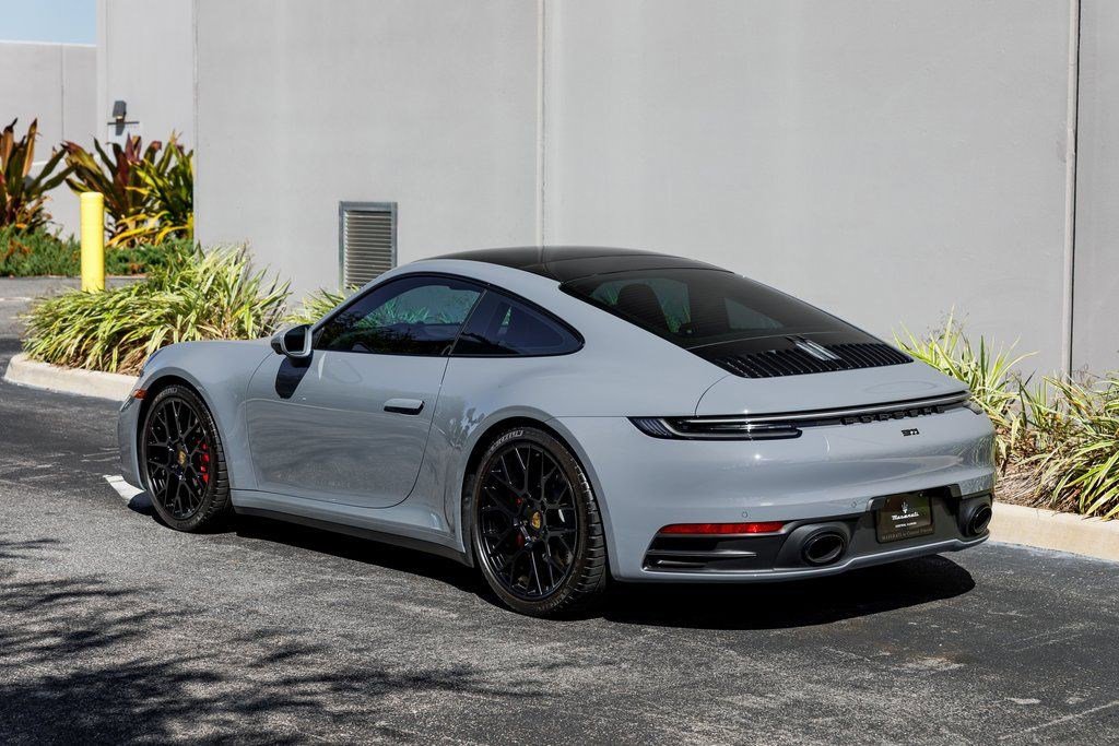 Used 2024 Porsche 911 Carrera S image 8
