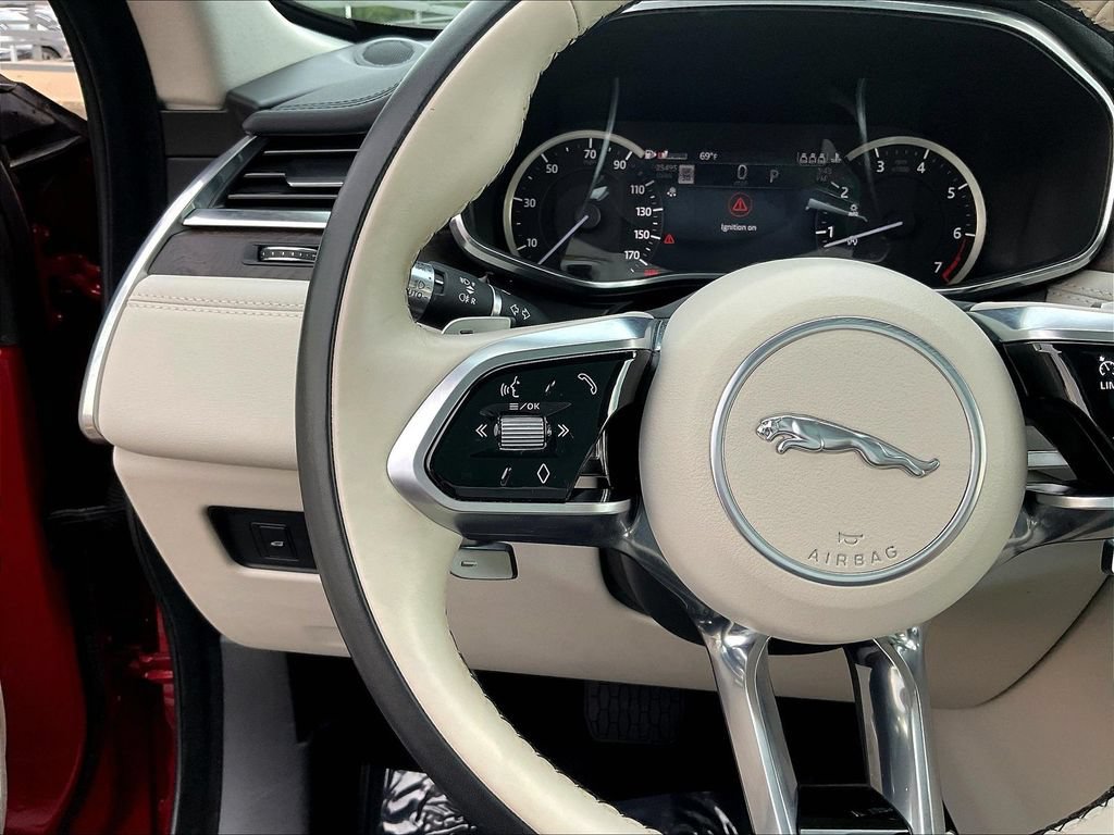 Used 2022 Jaguar F-PACE S AWD/4WD image 11