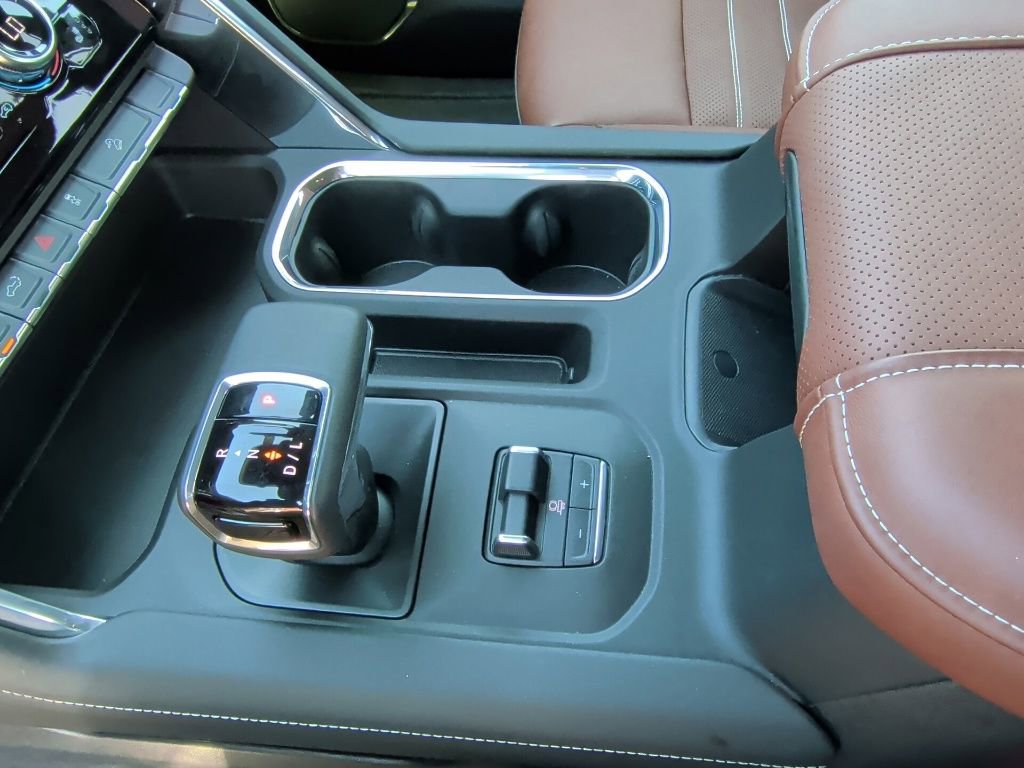 Used 2025 GMC Sierra 1500 Denali Ultimate image 32