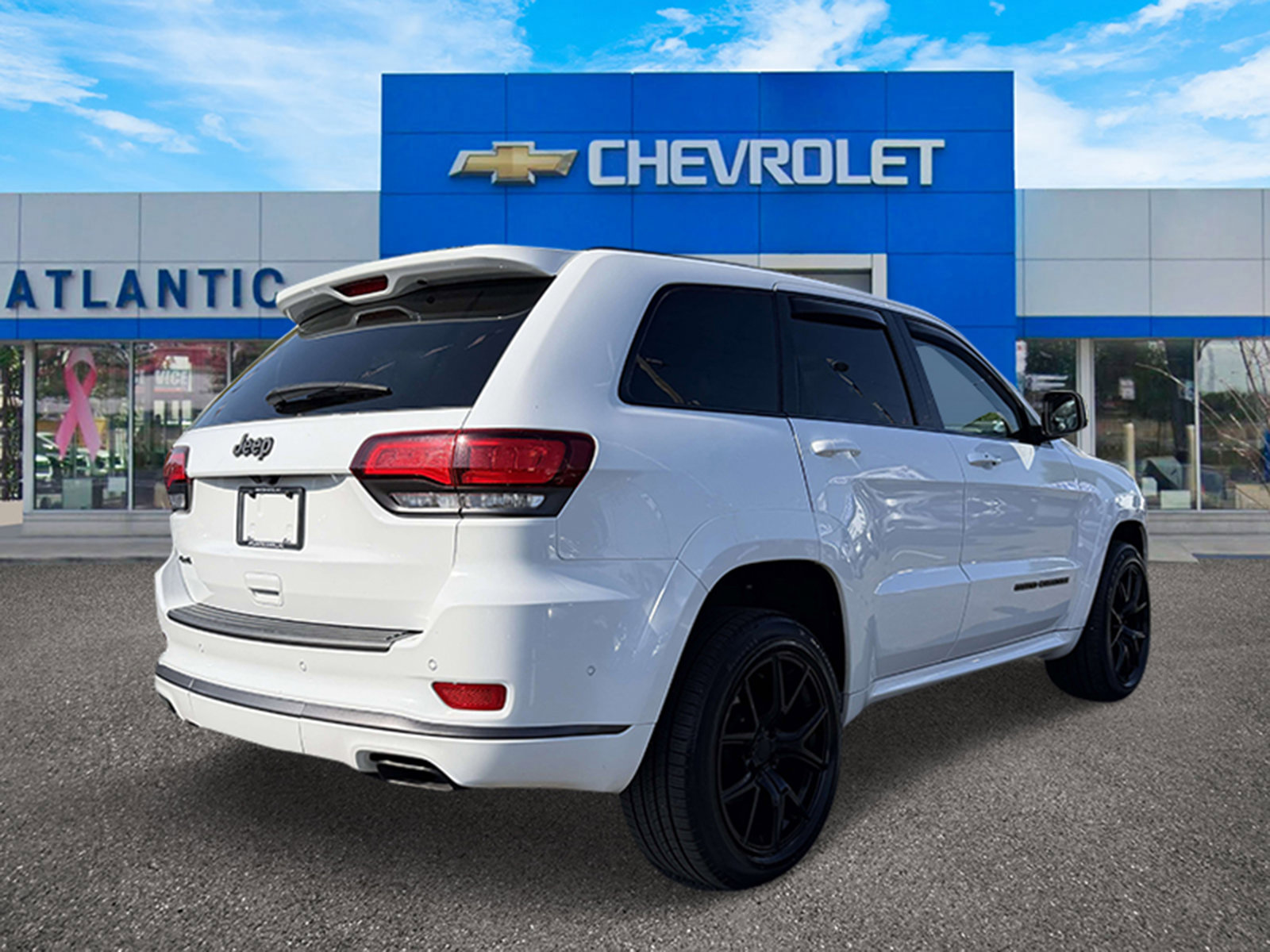 Used 2018 Jeep Grand Cherokee High Altitude AWD/4WD image 5