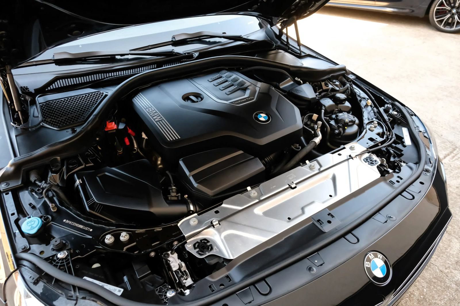 Used 2024 BMW 230i Coupe w/ Convenience Package RWD image 47