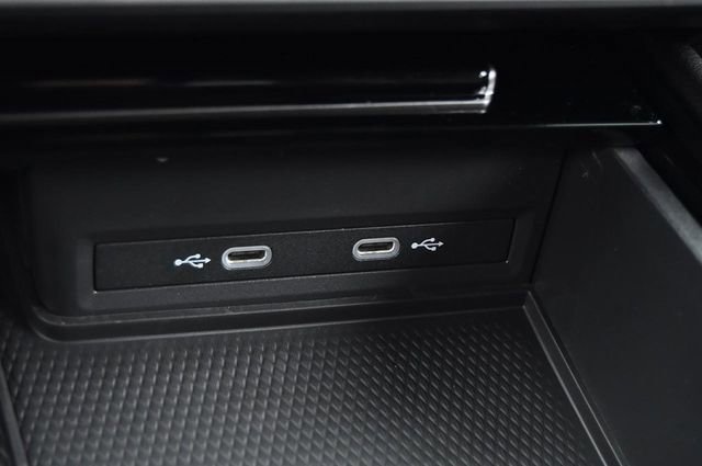 New 2026 Volkswagen Atlas Cross Sport SE image 16