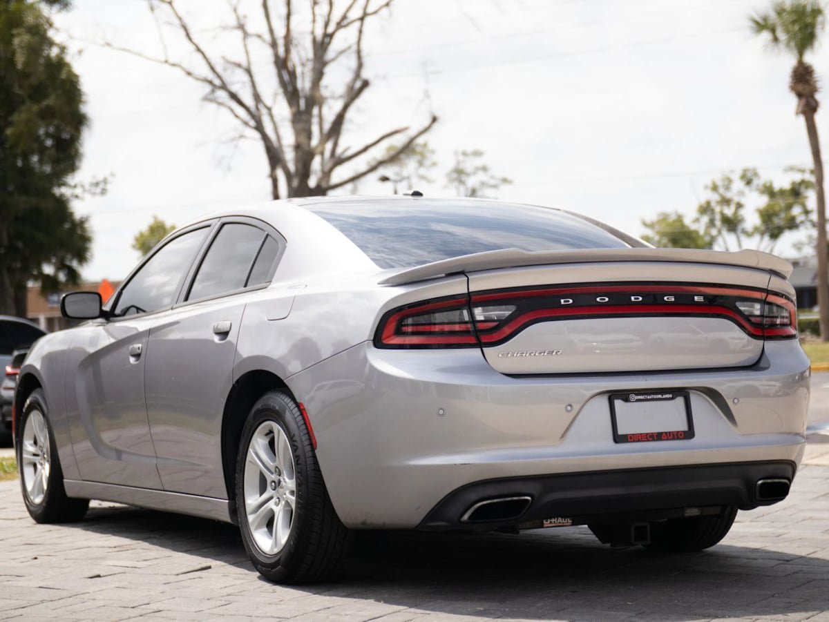 Used 2016 Dodge Charger SE w/ Popular Equipment Group RWD image 10
