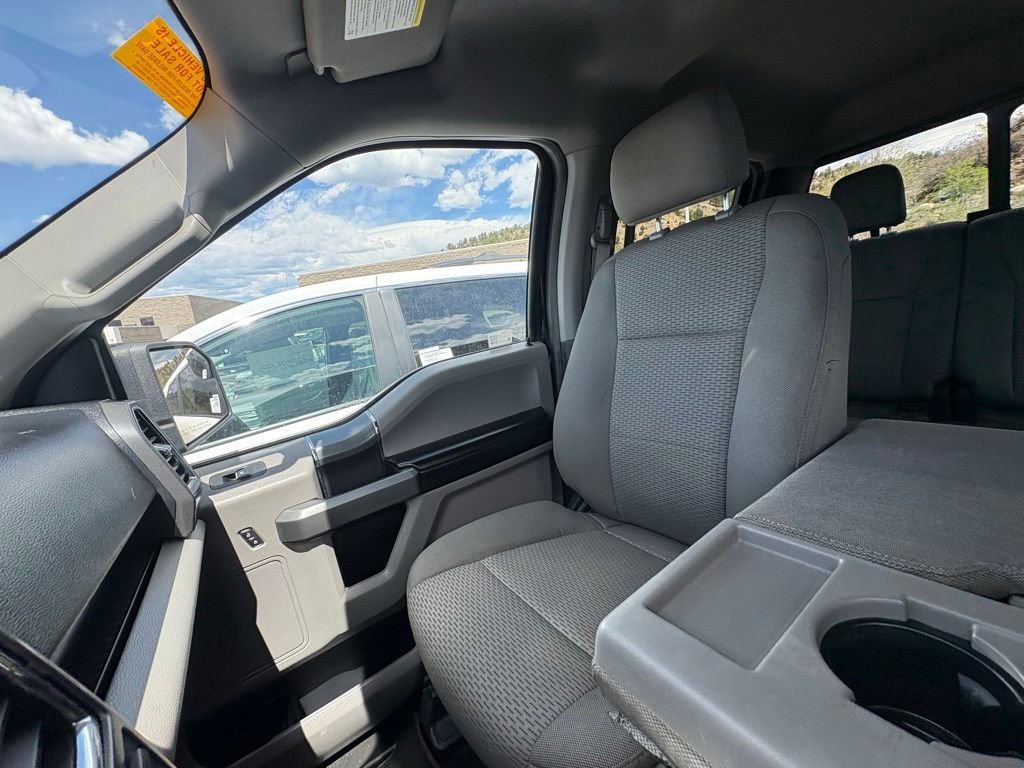 Used 2016 Ford F150 XLT w/ Equipment Group 302A Luxury AWD/4WD image 21