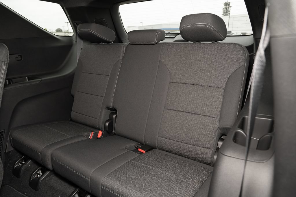 New 2026 Chevrolet Traverse LT FWD image 33