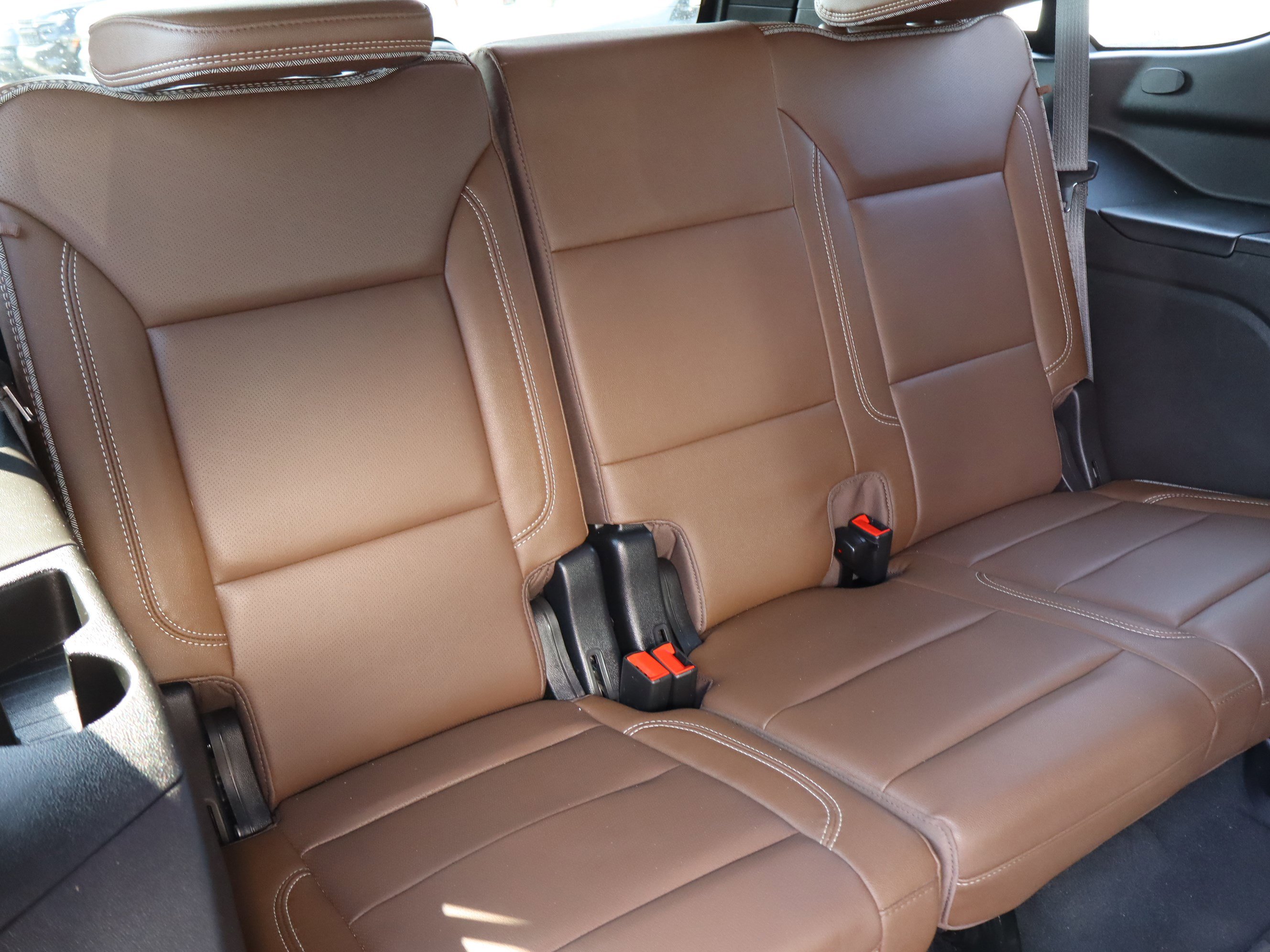 Used 2024 Chevrolet Tahoe High Country w/ Premium Package AWD/4WD image 38