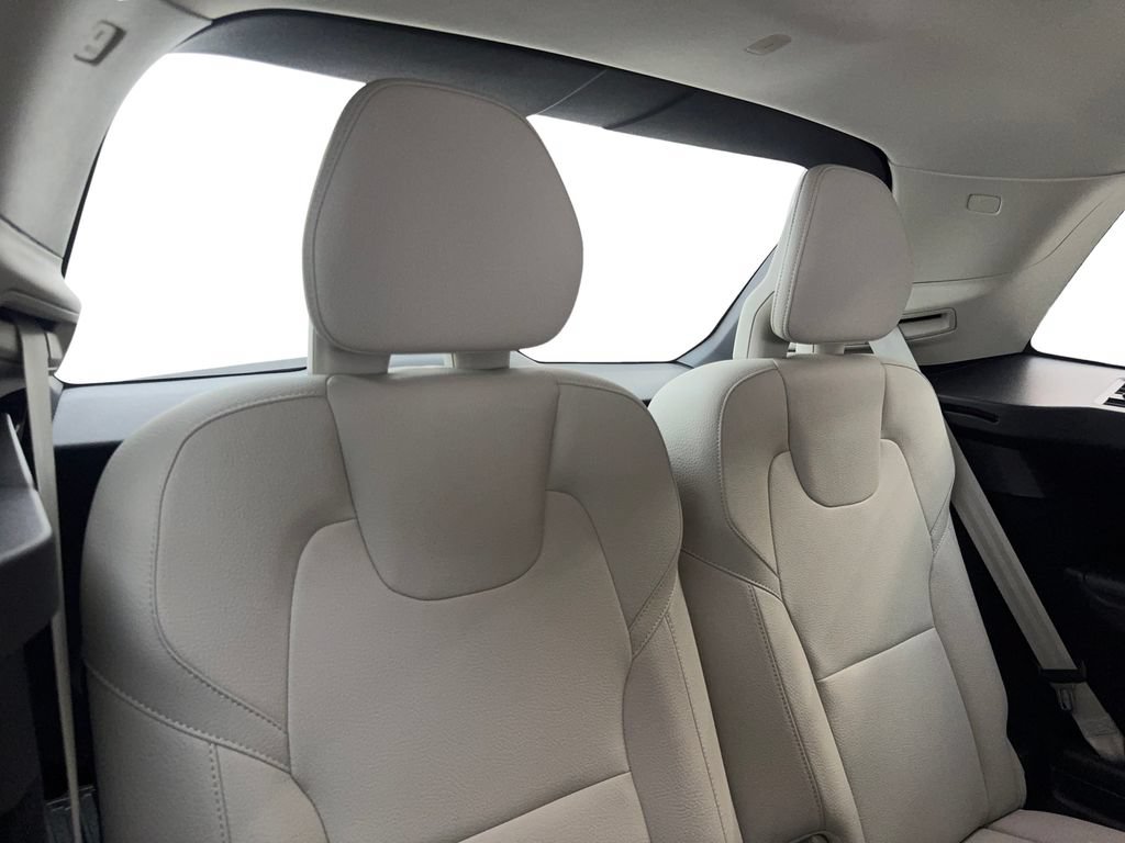 Used 2024 Volvo XC90 B5 Core w/ Protection Package Premier AWD/4WD image 43