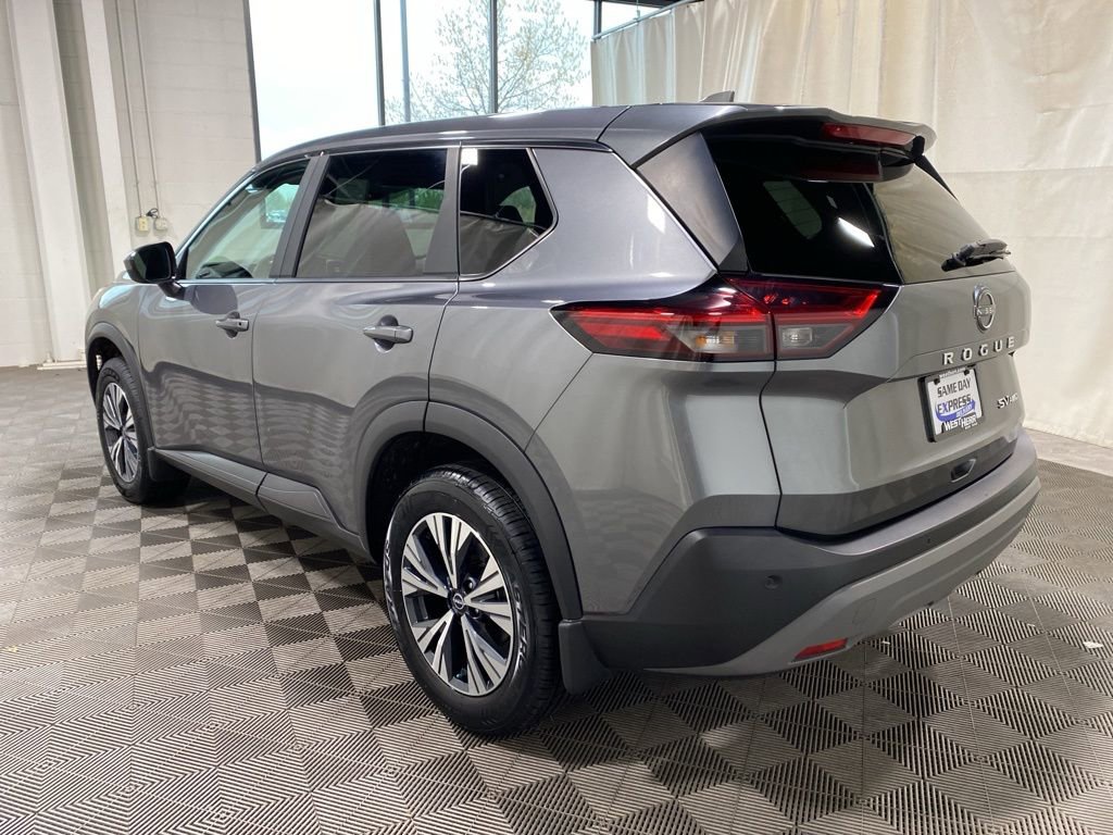 Used 2023 Nissan Rogue SV AWD/4WD image 5