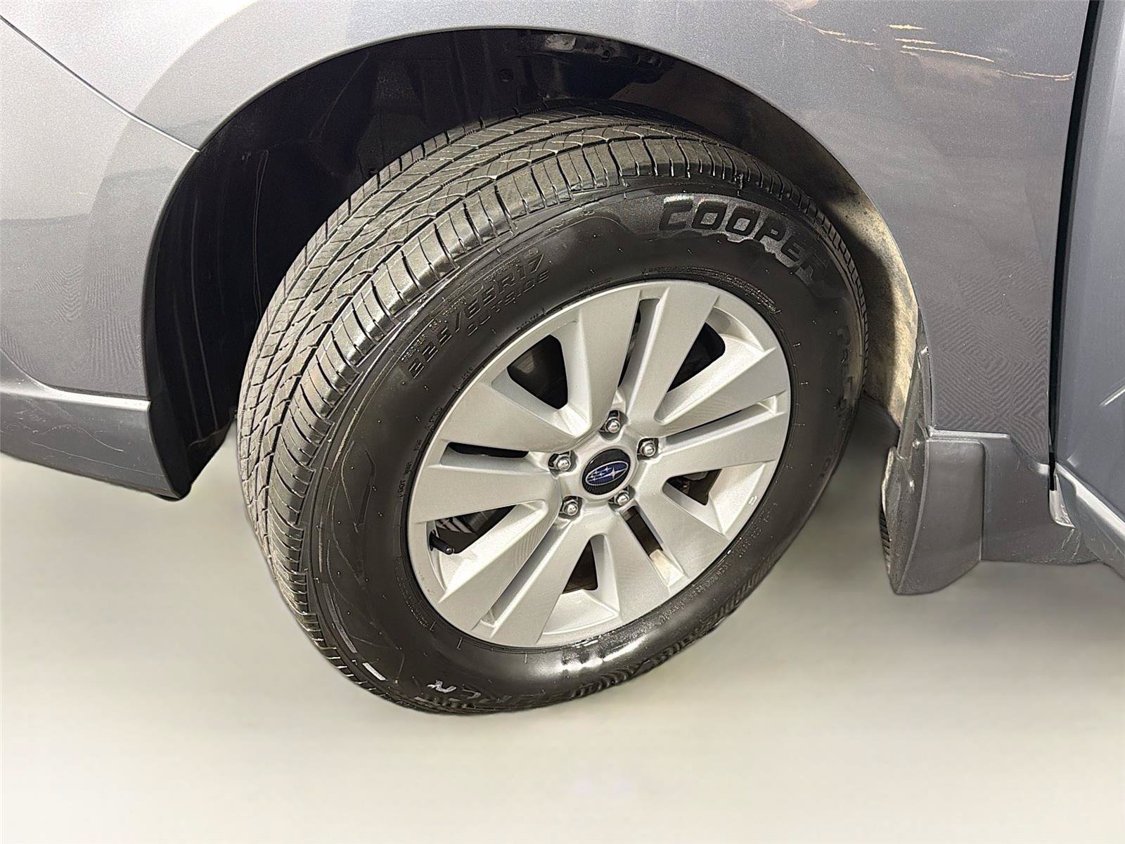 Used 2018 Subaru Outback 2.5i AWD/4WD image 35