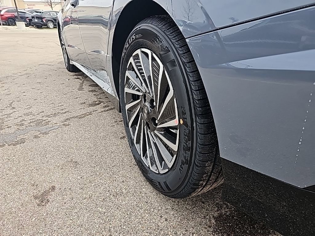 New 2026 Hyundai Sonata Limited FWD image 41