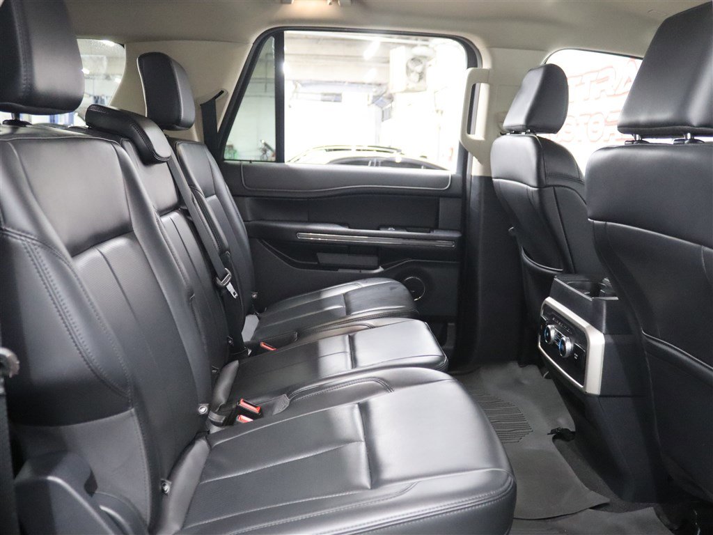 Used 2024 Ford Expedition Max XLT image 19