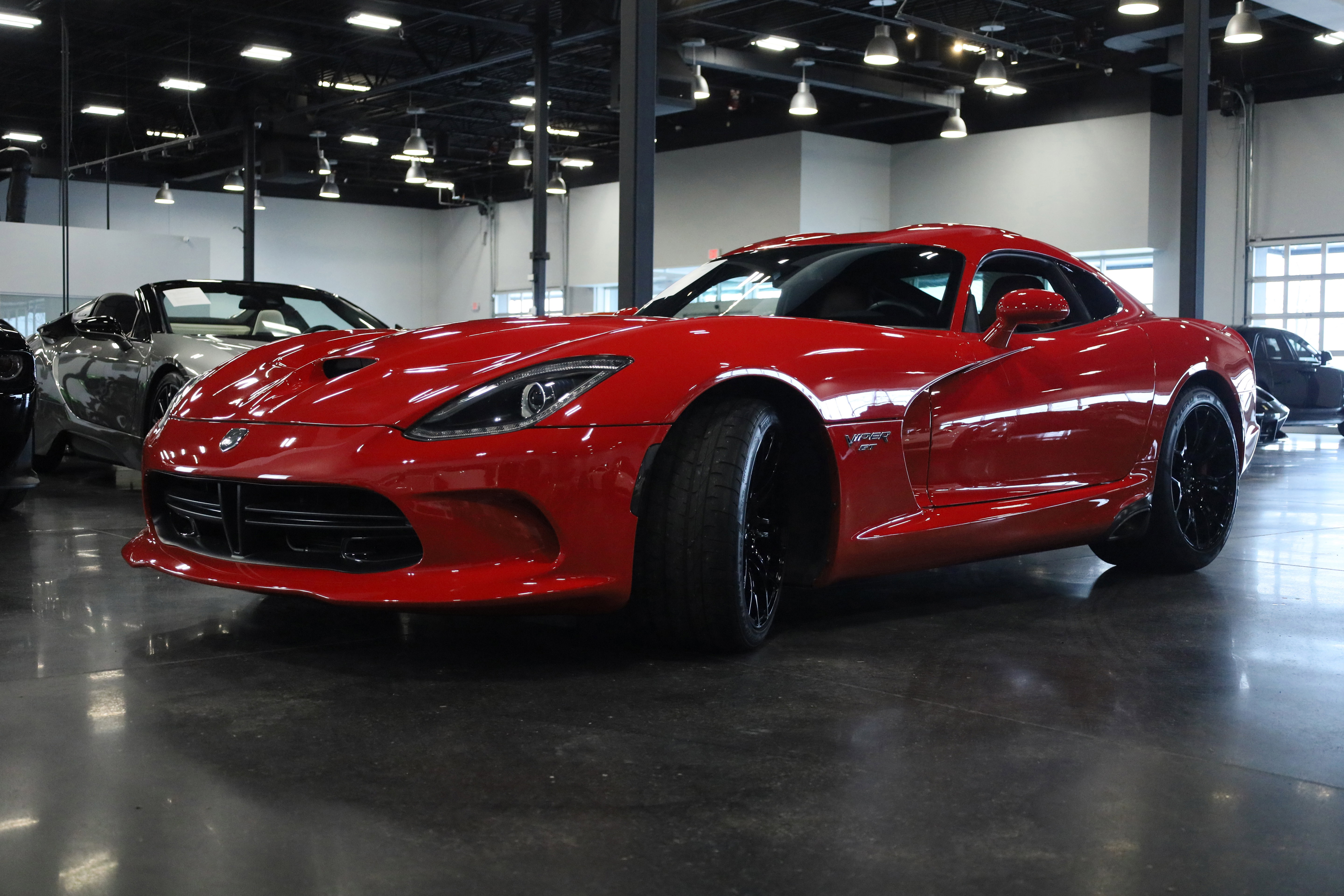 Used 2015 Dodge Viper SRT w/ Quick Order Package 22J GT image 3