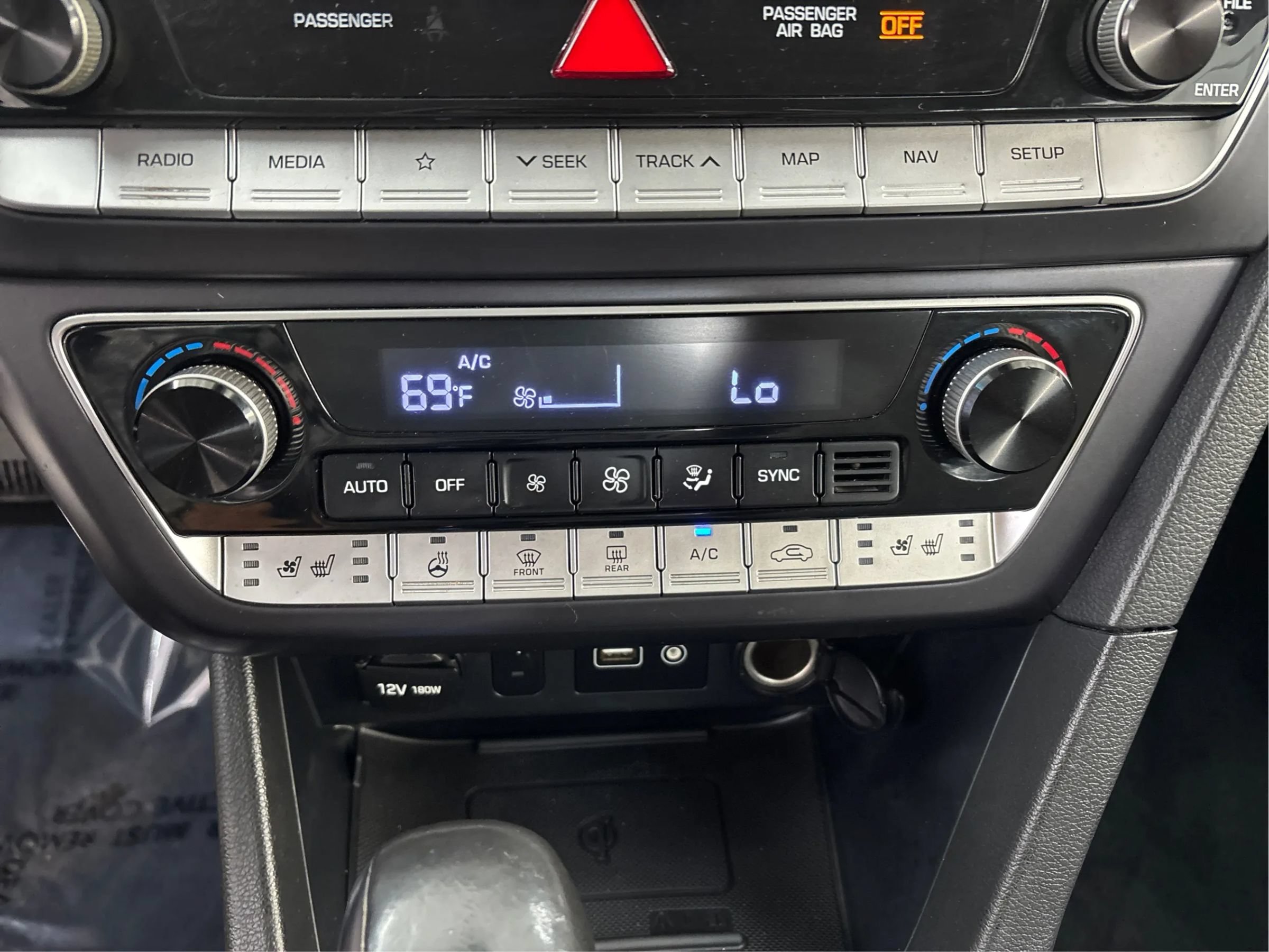 Used 2018 Hyundai Sonata Limited w/ Limited Ultimate Package 03 FWD image 37