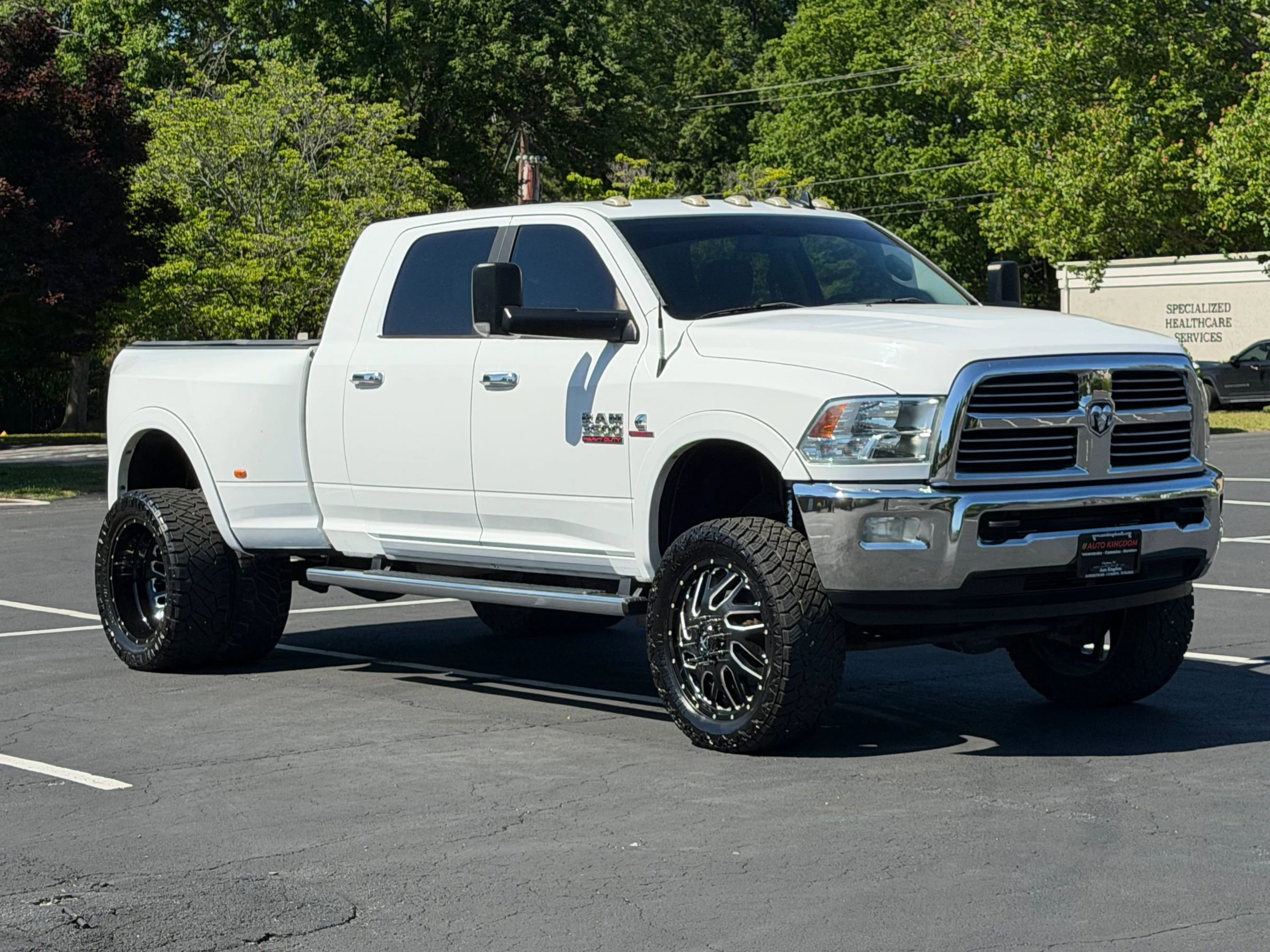 Used 2017 RAM 3500 Big Horn AWD/4WD image 4