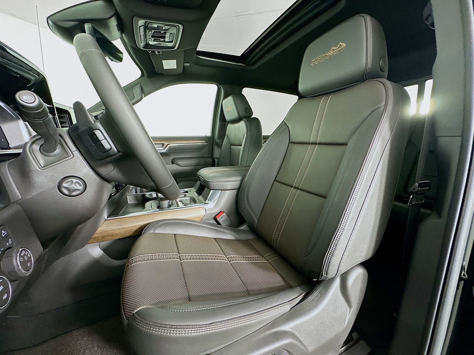 New 2026 Chevrolet Silverado 1500 High Country AWD/4WD image 23