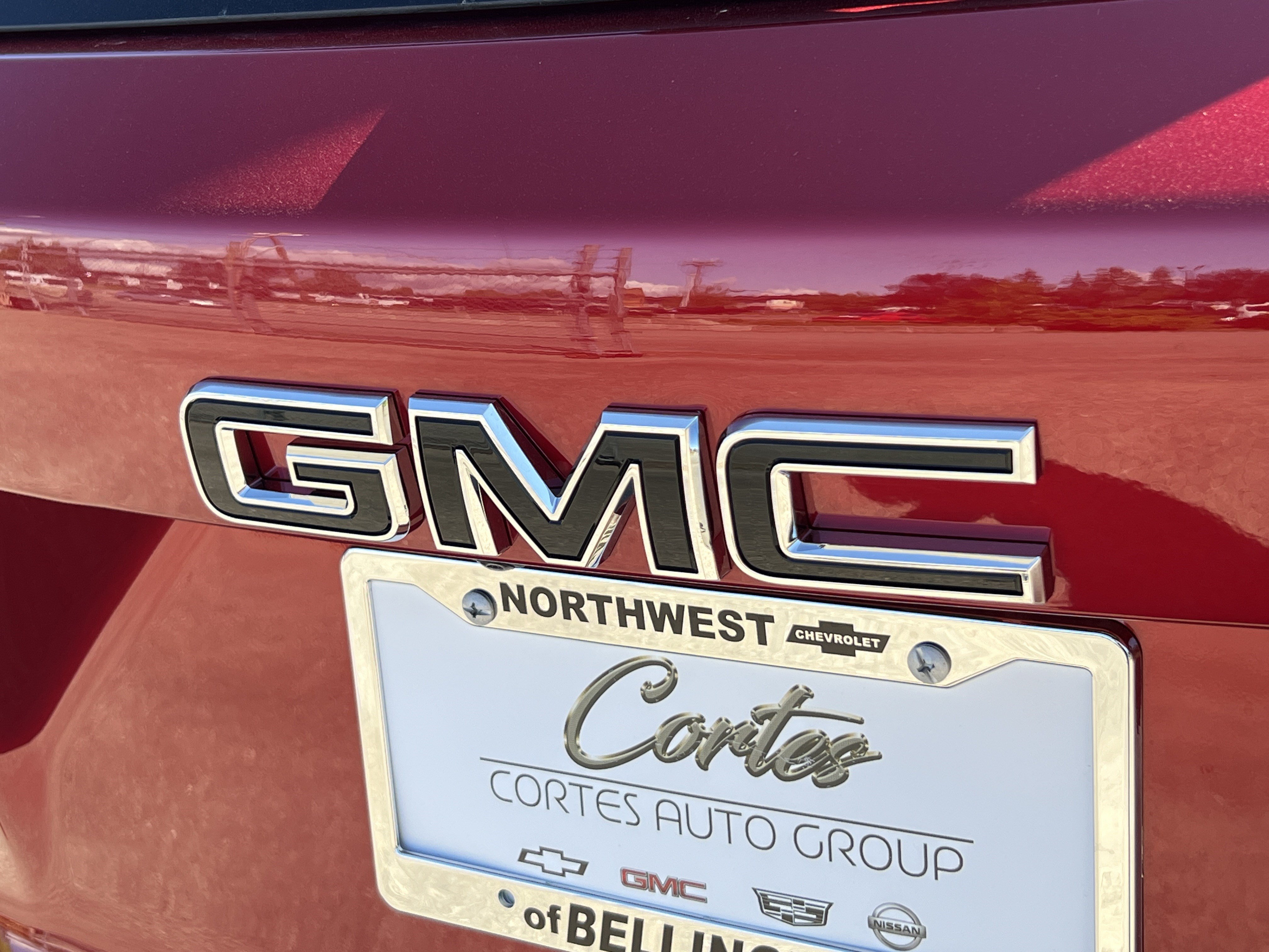 New 2026 GMC Terrain Elevation w/ Elevation Premium Package AWD/4WD image 8
