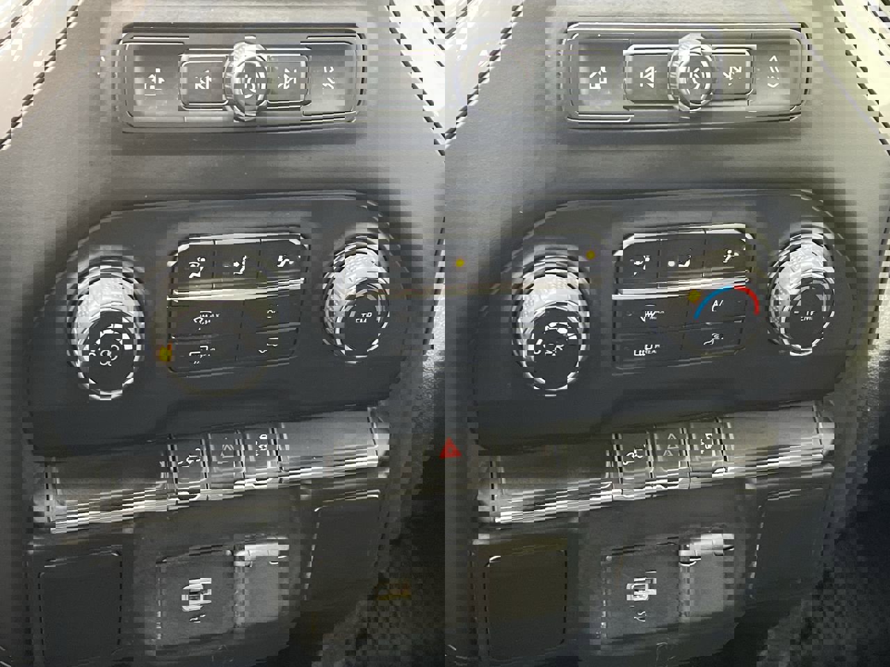 Used 2020 Chevrolet Silverado 1500 W/T w/ WT Value Package image 17