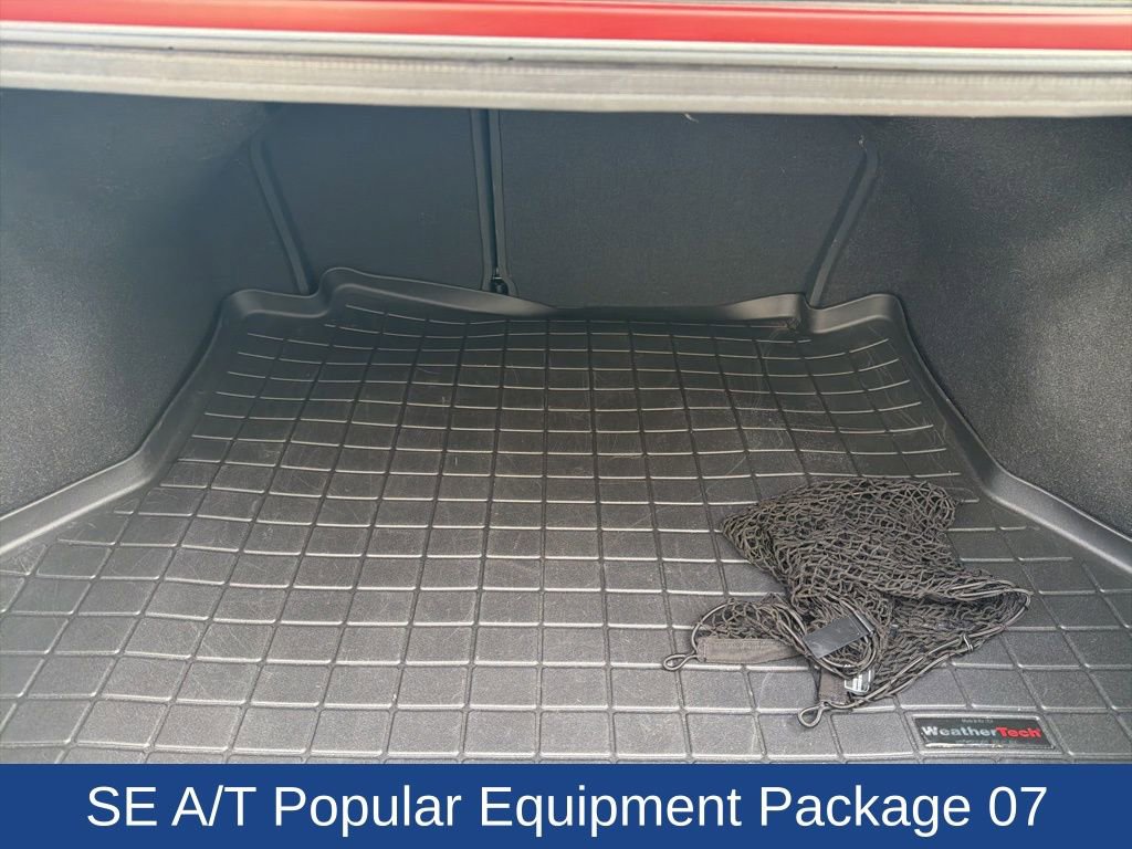 Used 2017 Hyundai Elantra SE image 10