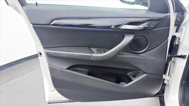 Used 2022 BMW X2 sDrive28i w/ Convenience Package FWD image 13