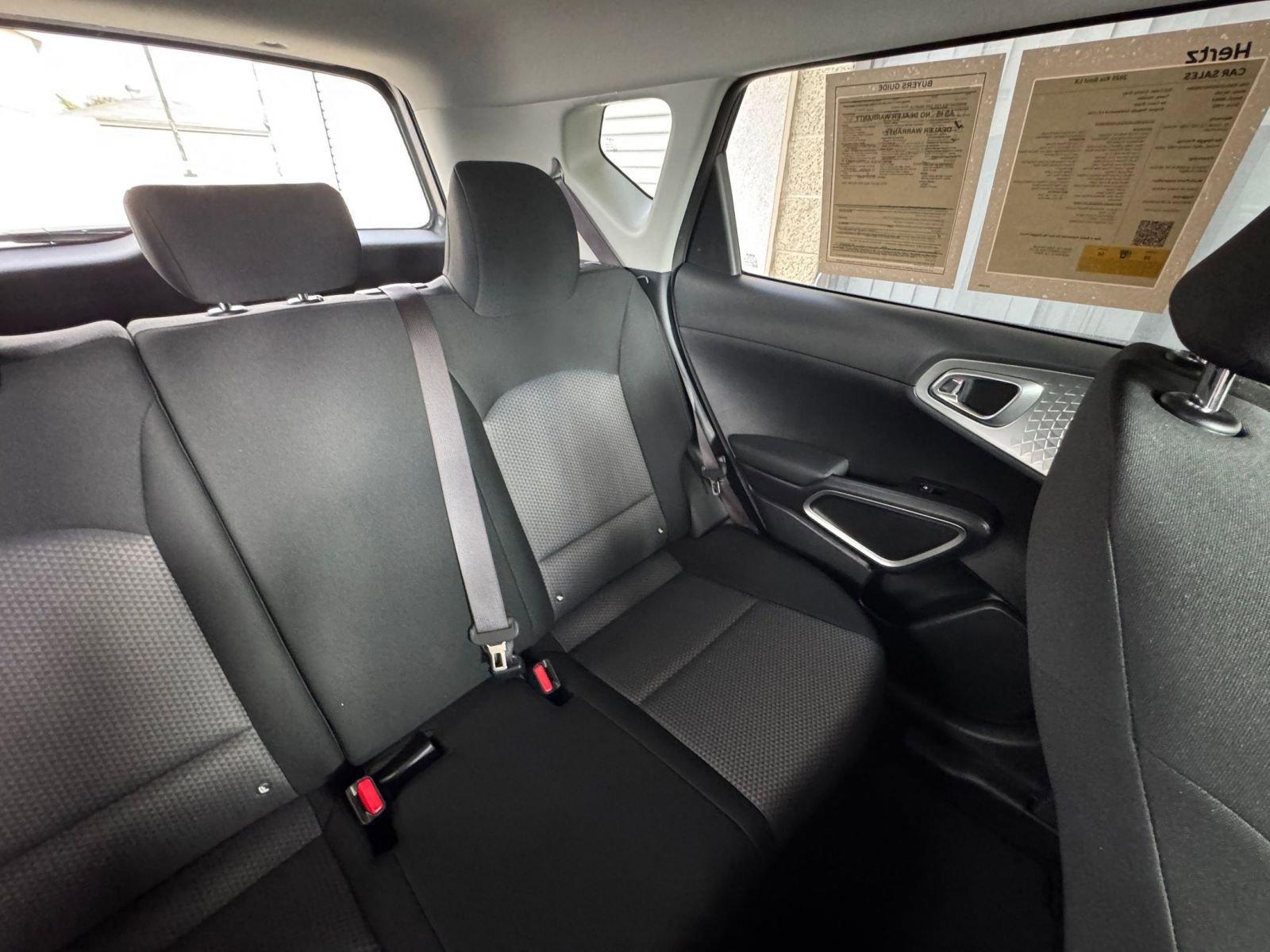 Used 2025 Kia Soul LX w/ LX Technology Package image 35