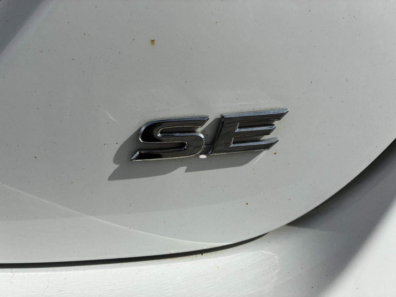 Used 2020 Toyota Camry SE w/ Audio Package FWD image 32