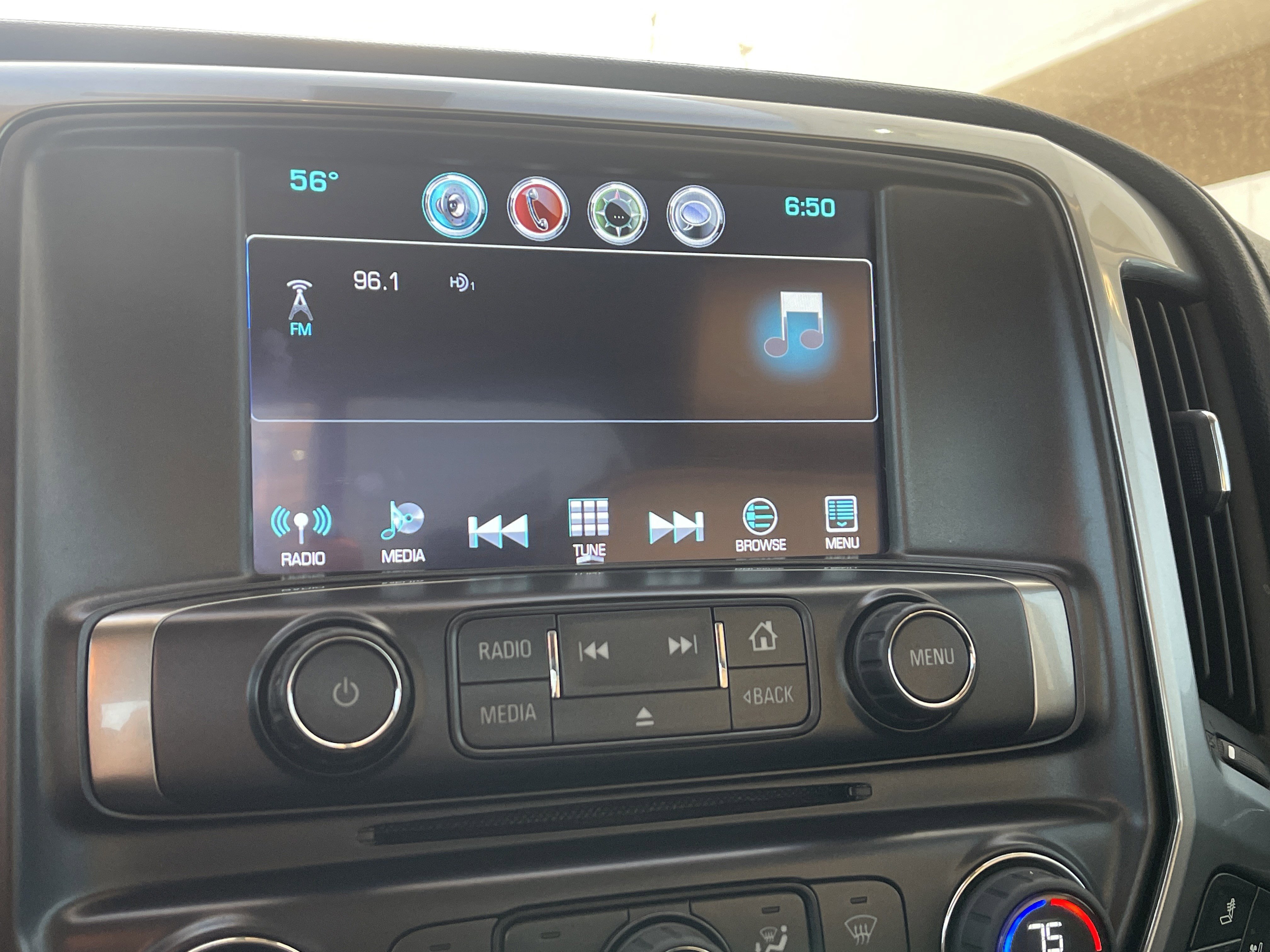 Used 2016 Chevrolet Silverado 3500 LTZ image 13