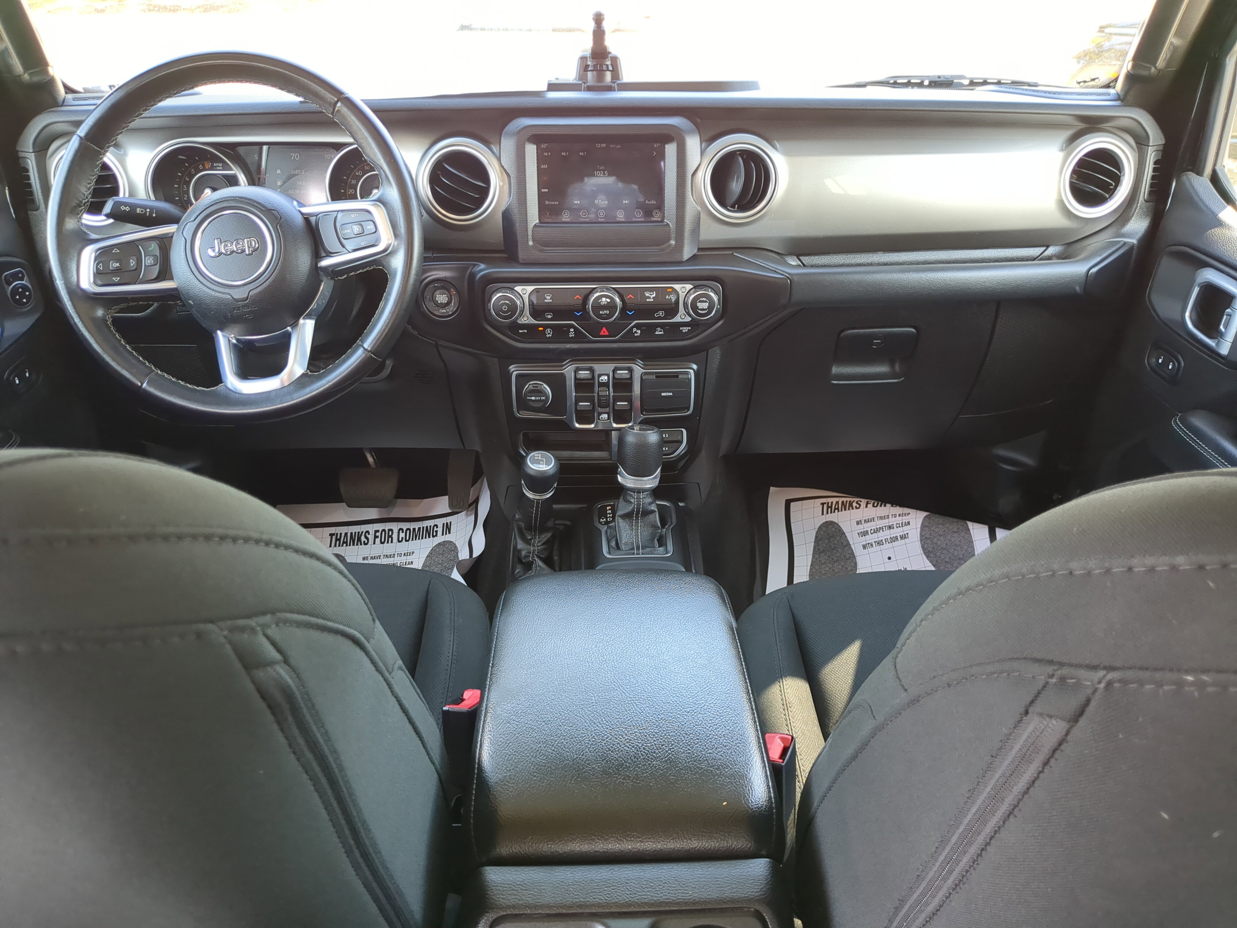 Used 2020 Jeep Gladiator Overland w/ Safety Group image 12