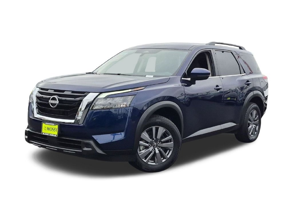 Certified 2025 Nissan Pathfinder SV